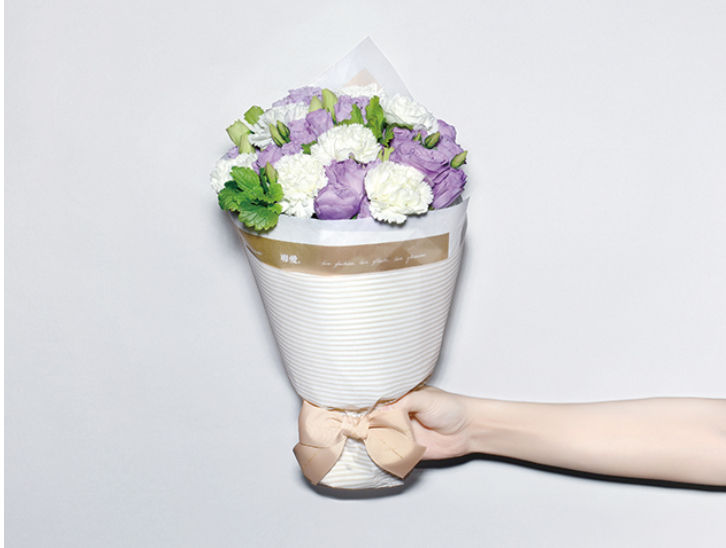 康乃馨的颜色代表什么