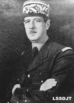 法国宣布退出北约军事一体化组织