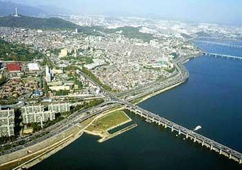 汉城市议会正式通过 把其市的中文名称定为称首尔